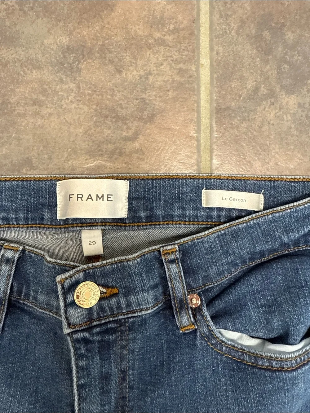 Frame Denim Le Garçon Cropped Jeans - Picture 4 of 9